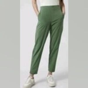 Athleta Green Brooklyn Ankle Pants Size 2 Mid-Rise